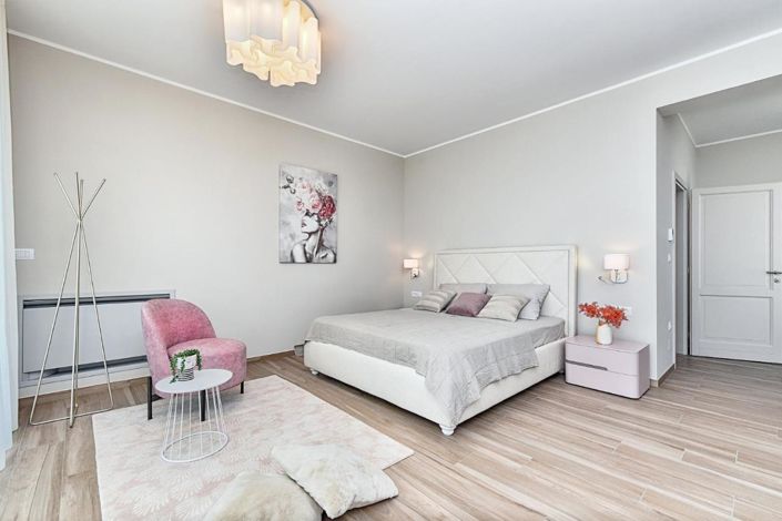 Image No.19-Propriété de 4 chambres à vendre à Peroj