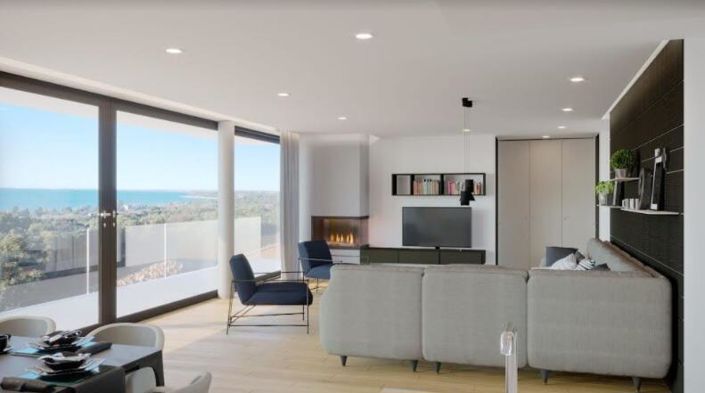 Image No.18-4 Bed Property for sale