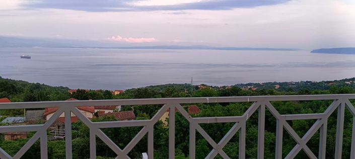 Image No.22-7 Bed Property for sale