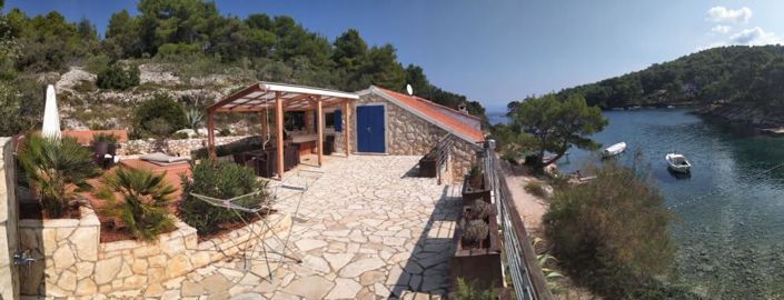 Image No.9-2 Bed Property for sale