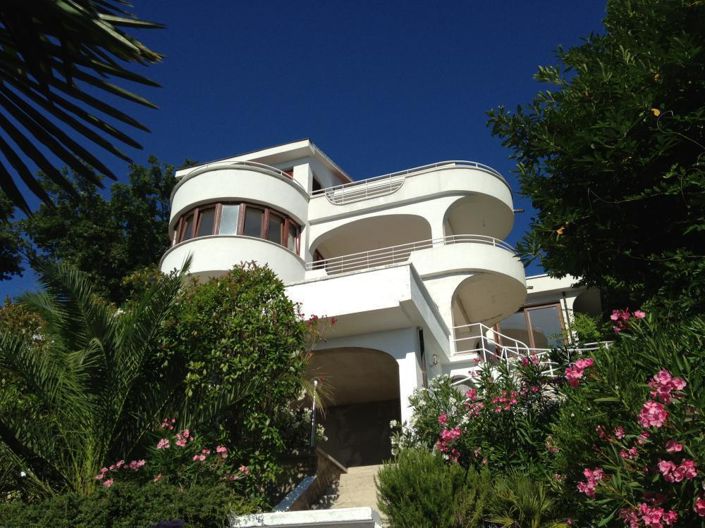 Image No.7-6 Bed Property for sale