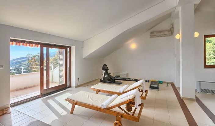 Image No.13-3 Bed Property for sale