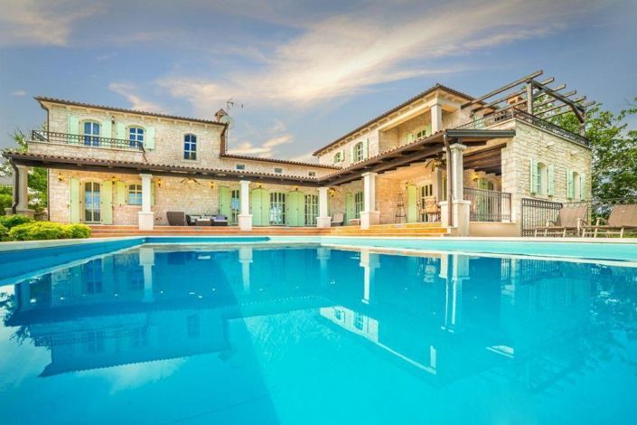 Image No.1-3 Bed Property for sale
