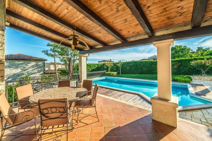 Image No.4-3 Bed Property for sale