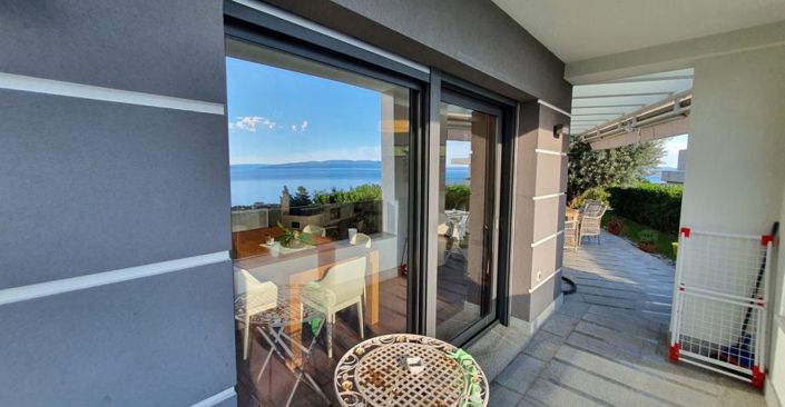 Image No.18-4 Bed Property for sale