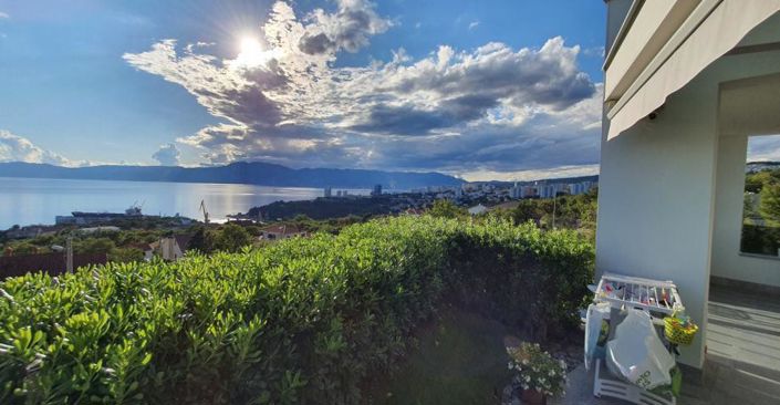 Image No.25-4 Bed Property for sale