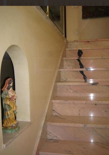 Image No.21-5 Bed Property for sale