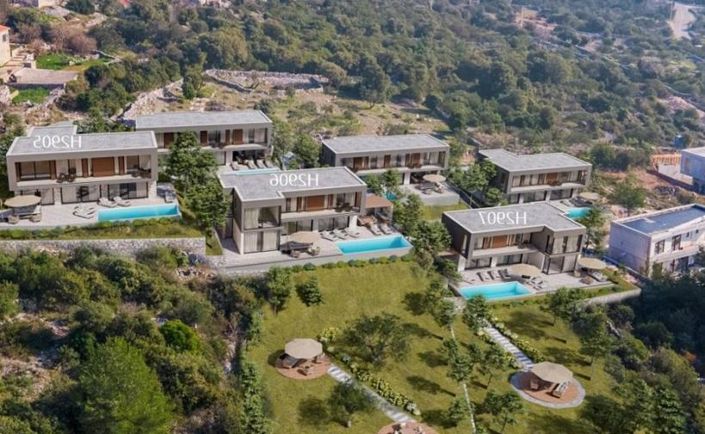 Image No.19-4 Bed Property for sale