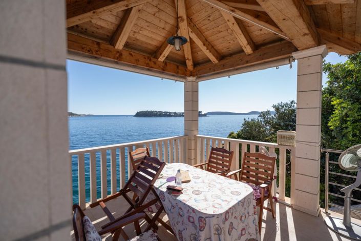 Image No.7-4 Bed Property for sale