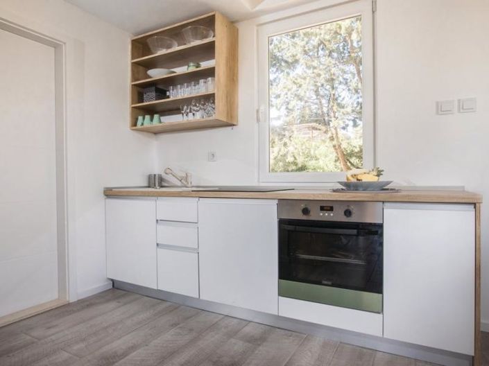 Image No.15-4 Bed Property for sale