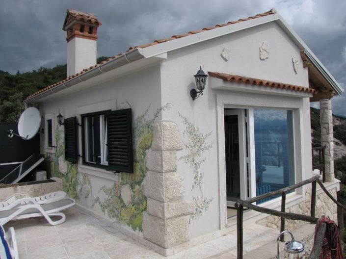 Image No.16-2 Bed Property for sale