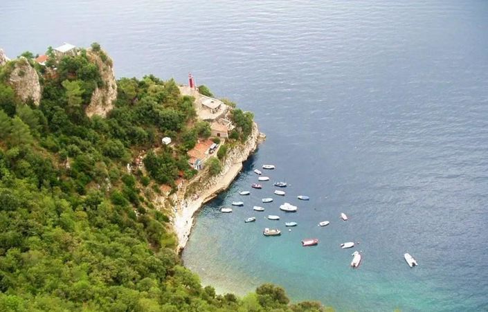 Image No.23-2 Bed Property for sale