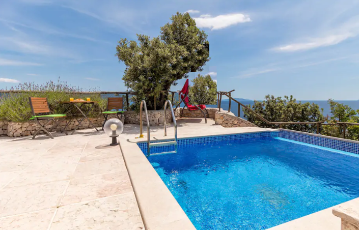 Image No.5-2 Bed Property for sale