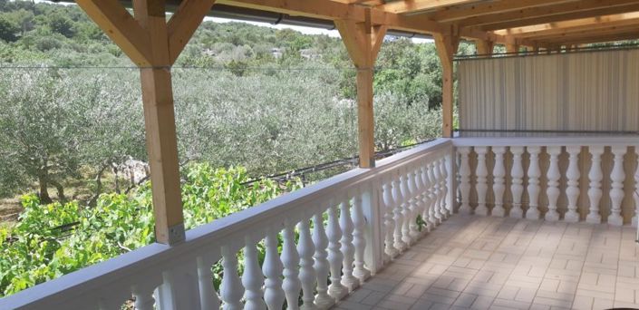 Image No.11-11 Bed Property for sale