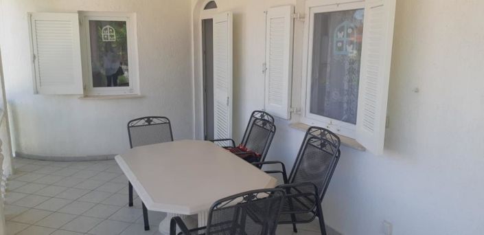 Image No.12-11 Bed Property for sale