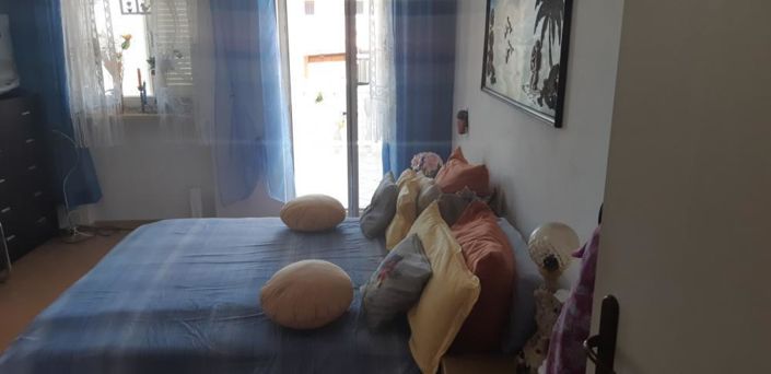 Image No.15-11 Bed Property for sale