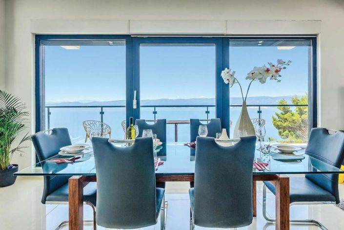 Image No.22-4 Bed Property for sale