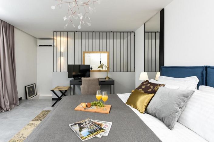 Image No.13-3 Bed Property for sale