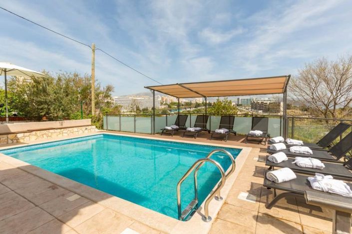 Image No.3-4 Bed Property for sale