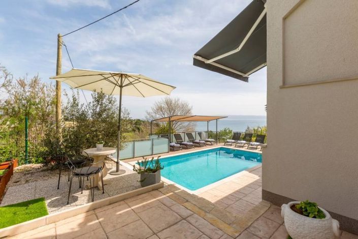 Image No.5-4 Bed Property for sale