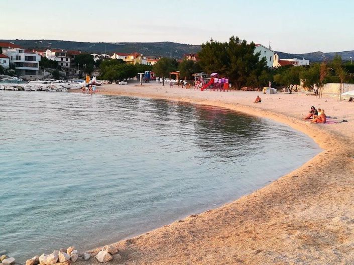 Image No.5-10 Bed Property for sale