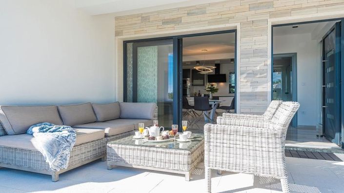 Image No.5-3 Bed Property for sale