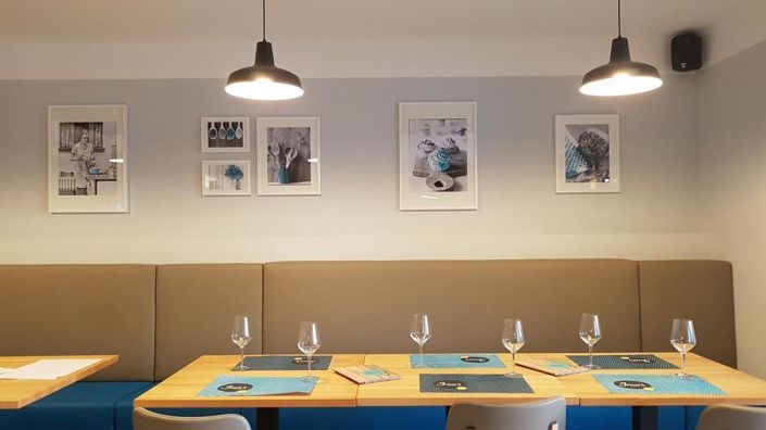 Image No.21-7 Bed Property for sale