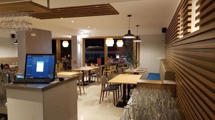 Image No.3-7 Bed Property for sale