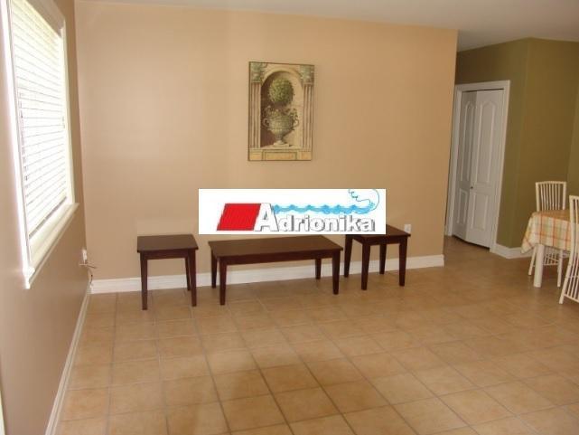 Image No.14-6 Bed Property for sale