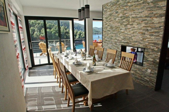 Image No.16-4 Bed Property for sale