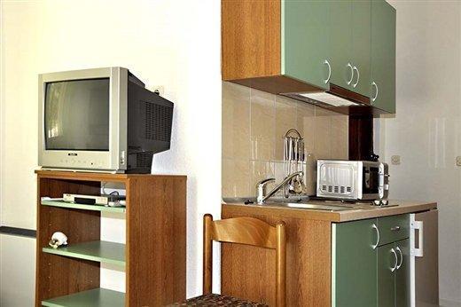 Image No.19-21 Bed Property for sale