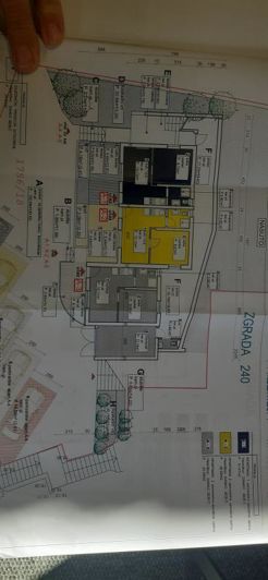 Image No.25-21 Bed Property for sale