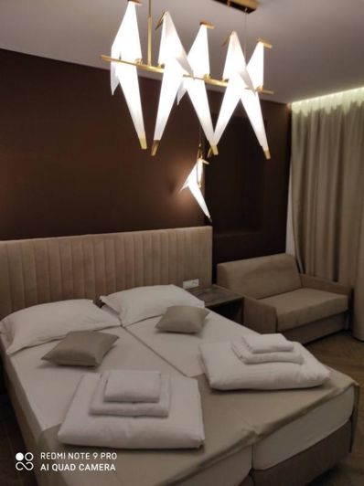 Image No.11-13 Bed Property for sale