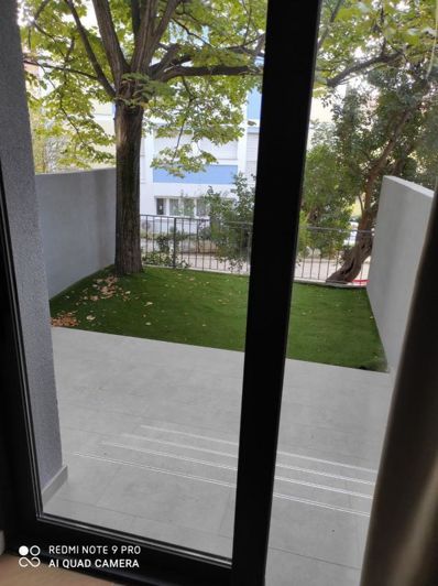 Image No.9-13 Bed Property for sale