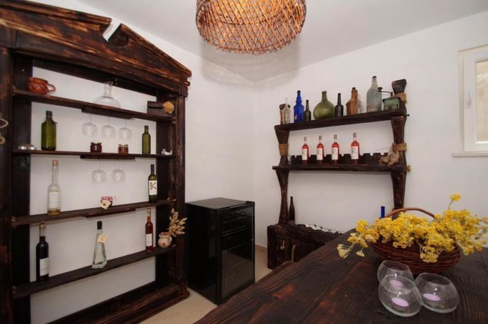 Image No.18-4 Bed Property for sale