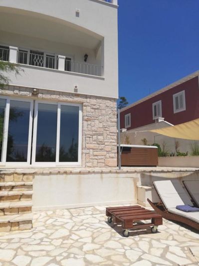 Image No.20-4 Bed Property for sale