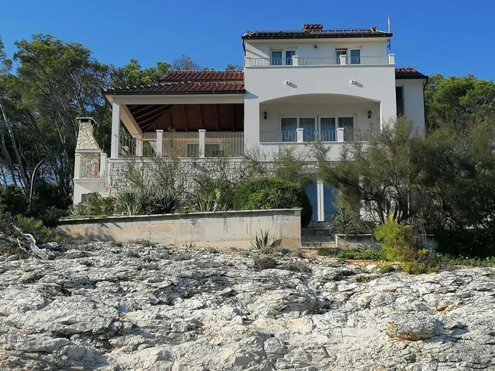 Image No.23-4 Bed Property for sale