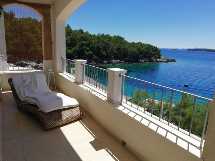 Image No.6-4 Bed Property for sale