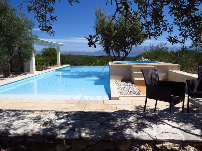 Image No.7-3 Bed Property for sale