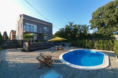 1 - Biograd na Moru, Property