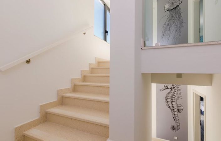 Image No.12-4 Bed Property for sale