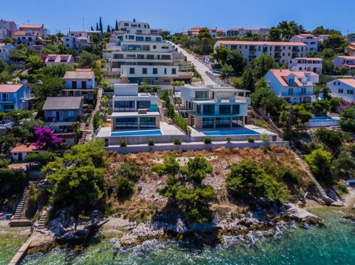 Image No.3-4 Bed Property for sale