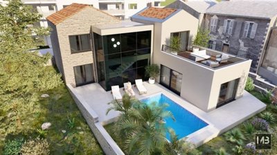 1 - Sibenik, Property