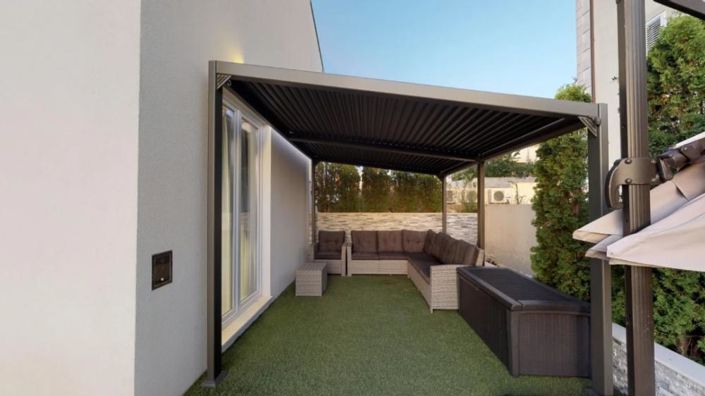 Image No.19-3 Bed Property for sale