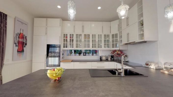 Image No.9-3 Bed Property for sale