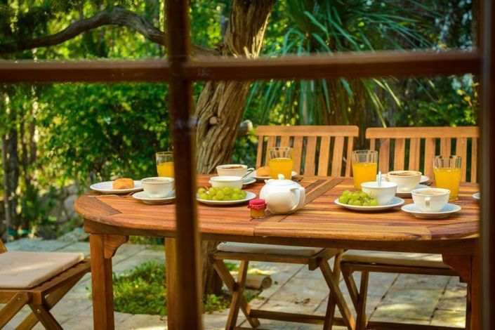 Image No.21-4 Bed Property for sale