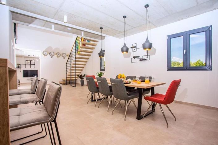 Image No.20-3 Bed Property for sale