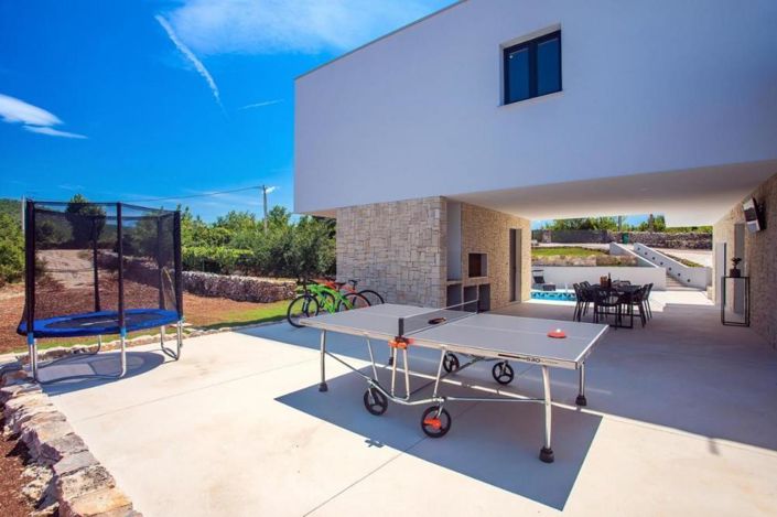 Image No.7-3 Bed Property for sale