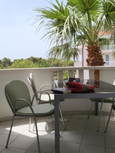 Image No.4-19 Bed Property for sale