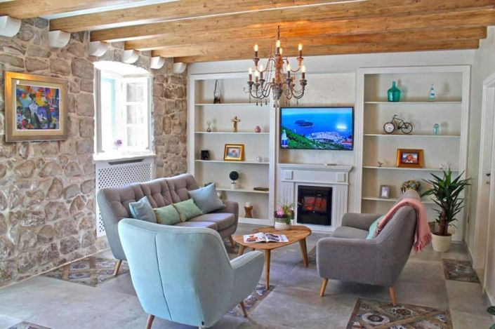 Image No.8-4 Bed Property for sale